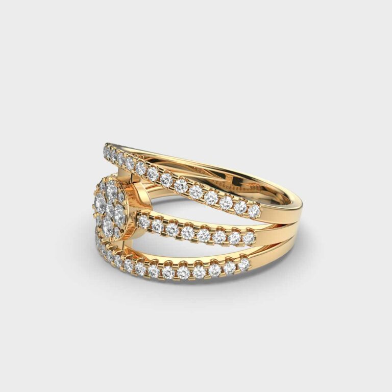 Glittering Circle Diamond Ring Jewelbox