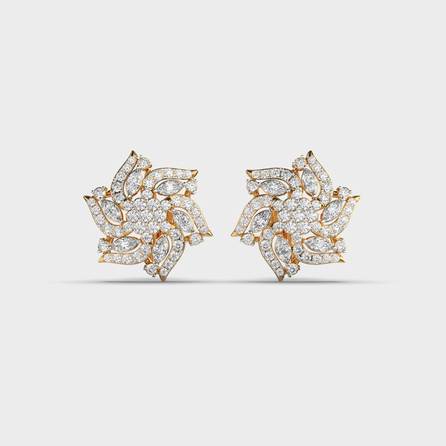 Beautiful Daisy Diamond Stud