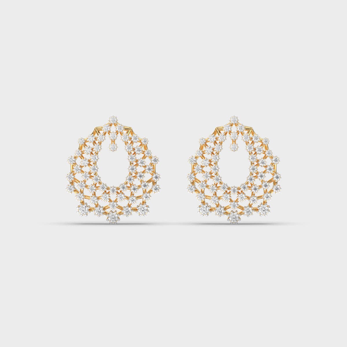 Lattice Web Round Cluster Diamond Studs